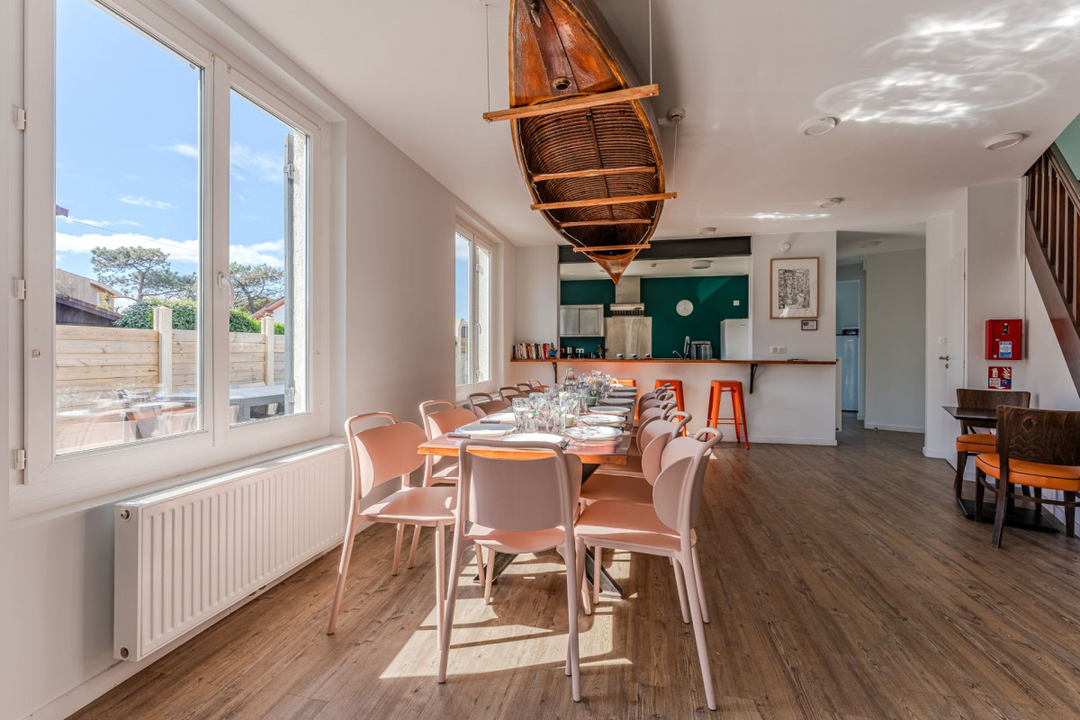 1200x900-oustaou-sam2-8853347