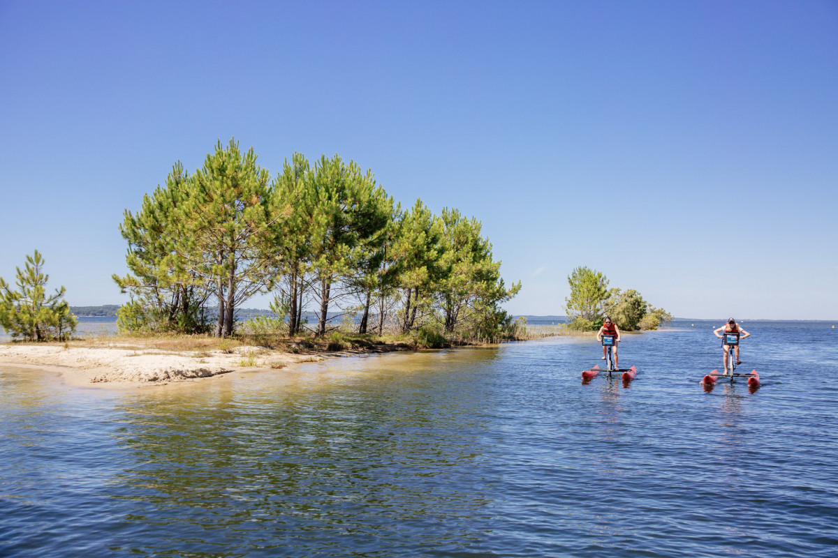 4-aquibike-bisca-grands-lacs-agence-les-conteurs-7-9666988