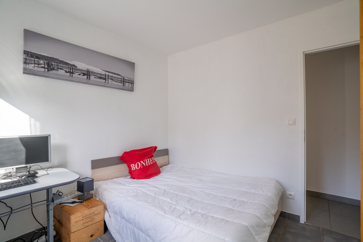8-chambre
