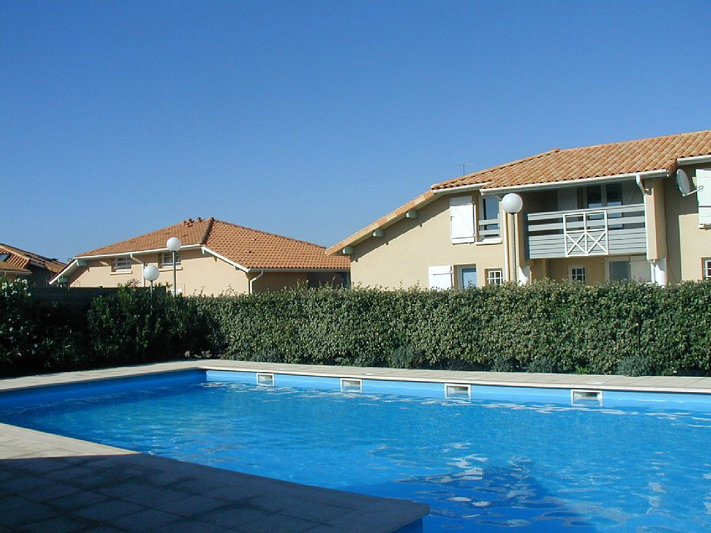 95e96368-1481-4b48-b73e-77e1040243cf_1