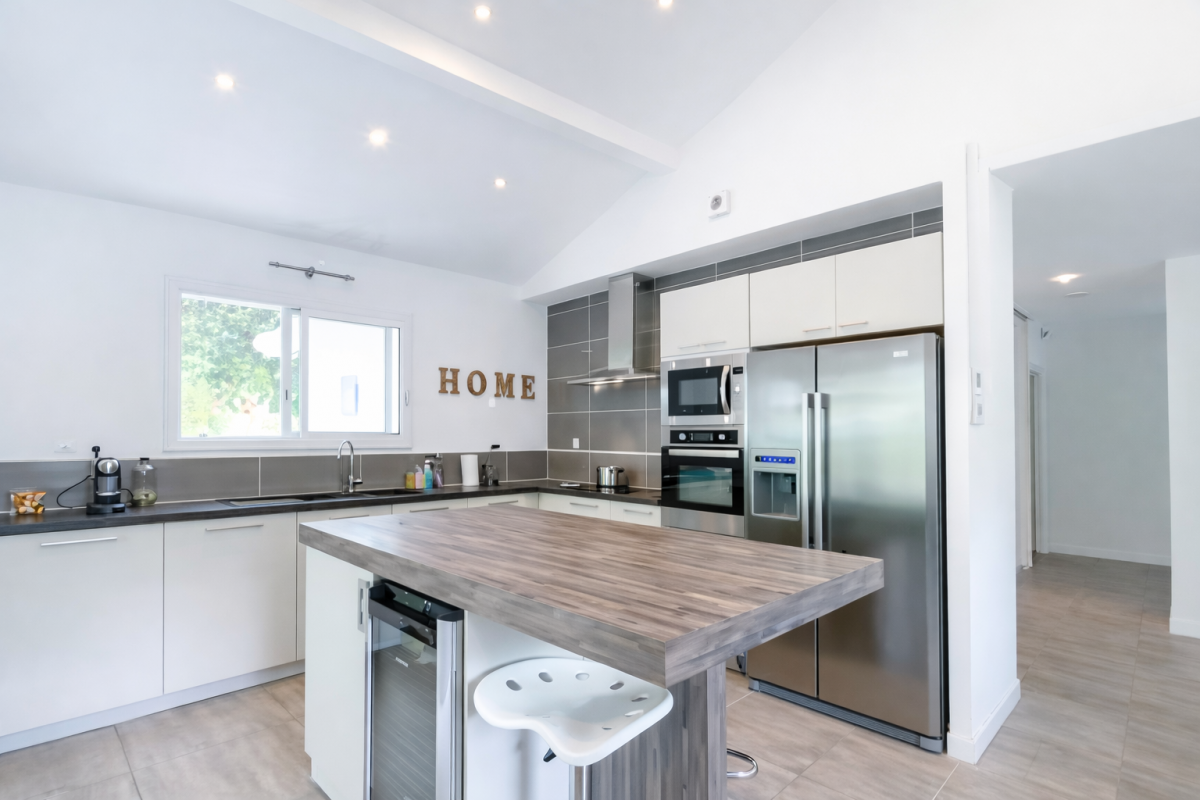 ChatGPTImage4mars2026,18_05_51