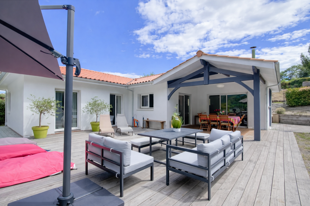 ChatGPTImage4mars2026,18_28_17