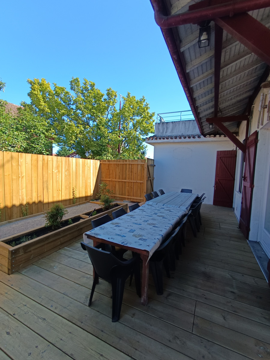 MASSARD TERRASSE - © MASSARD MASSARD TERRASSE