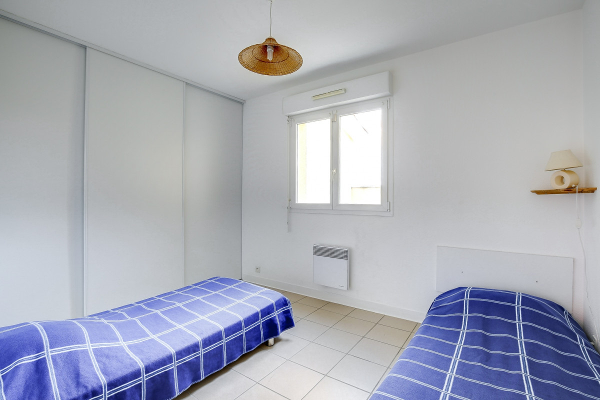 MEERO_1003_photo-30143-001