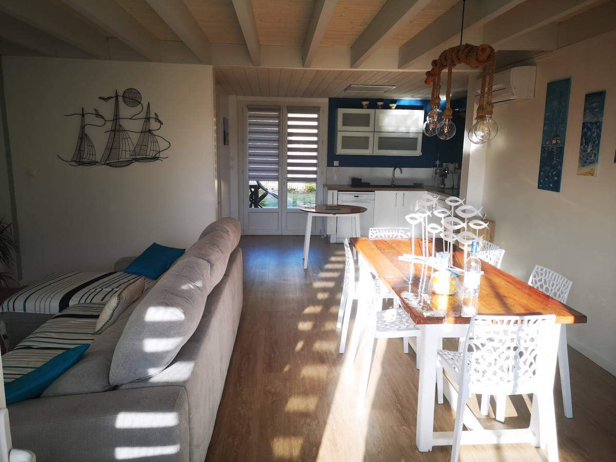 MILHORAT DUPUY 2 séjour - © MILHORAT DUPUY MILHORAT DUPUY 2 séjour