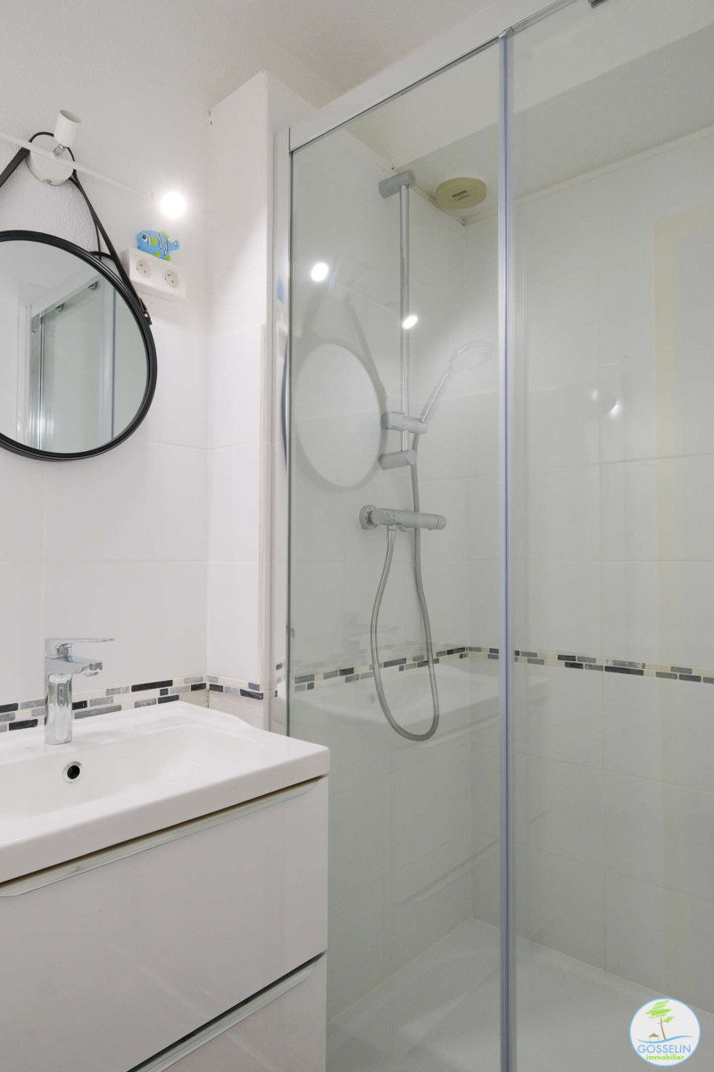 _clients_024060003_photos_104i_9858927