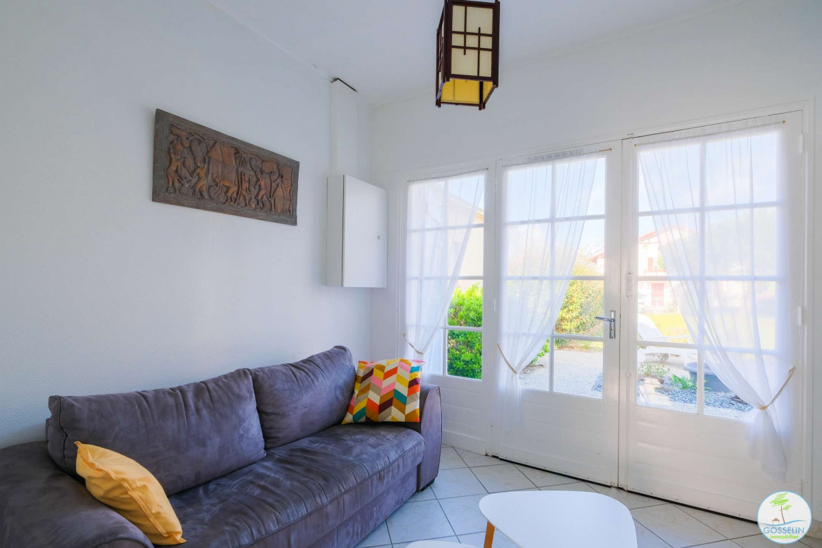 _clients_024060003_photos_128j_9859110