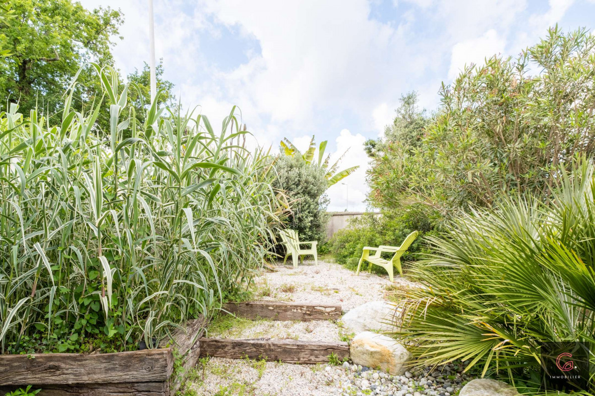 _clients_024060003_photos_161t_9859437