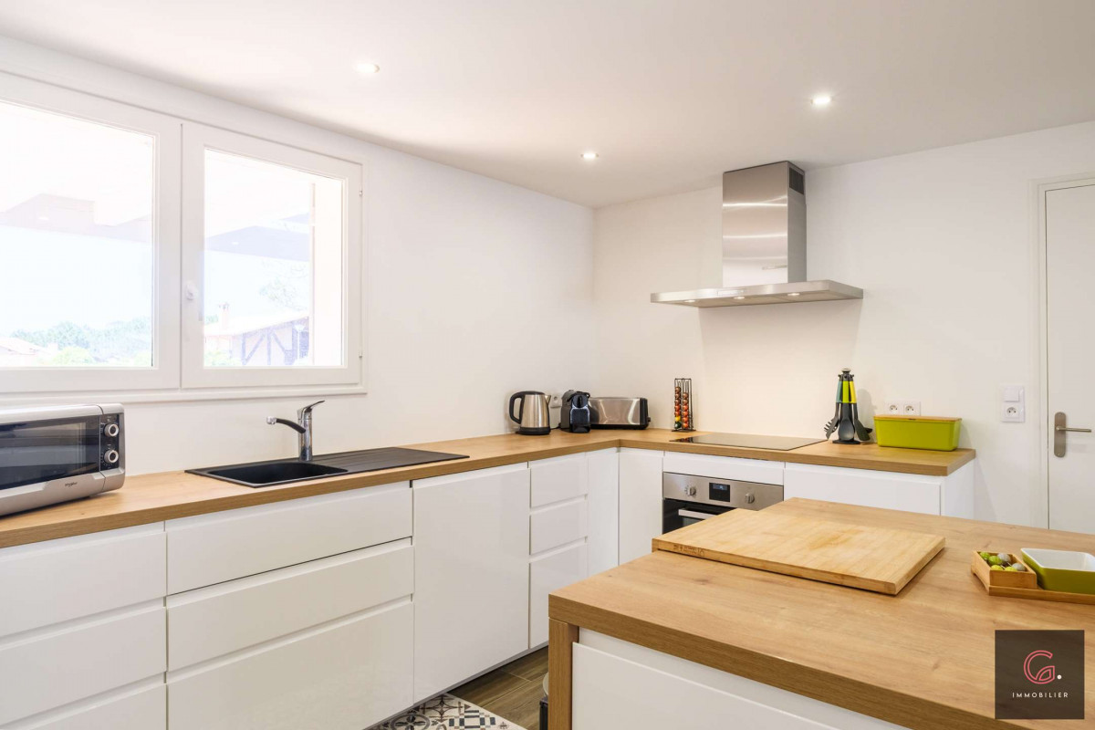 _clients_024060003_photos_162n_9859459