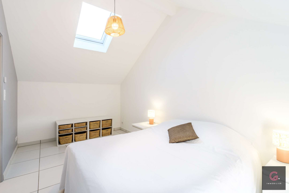 _clients_024060003_photos_166t_9687902