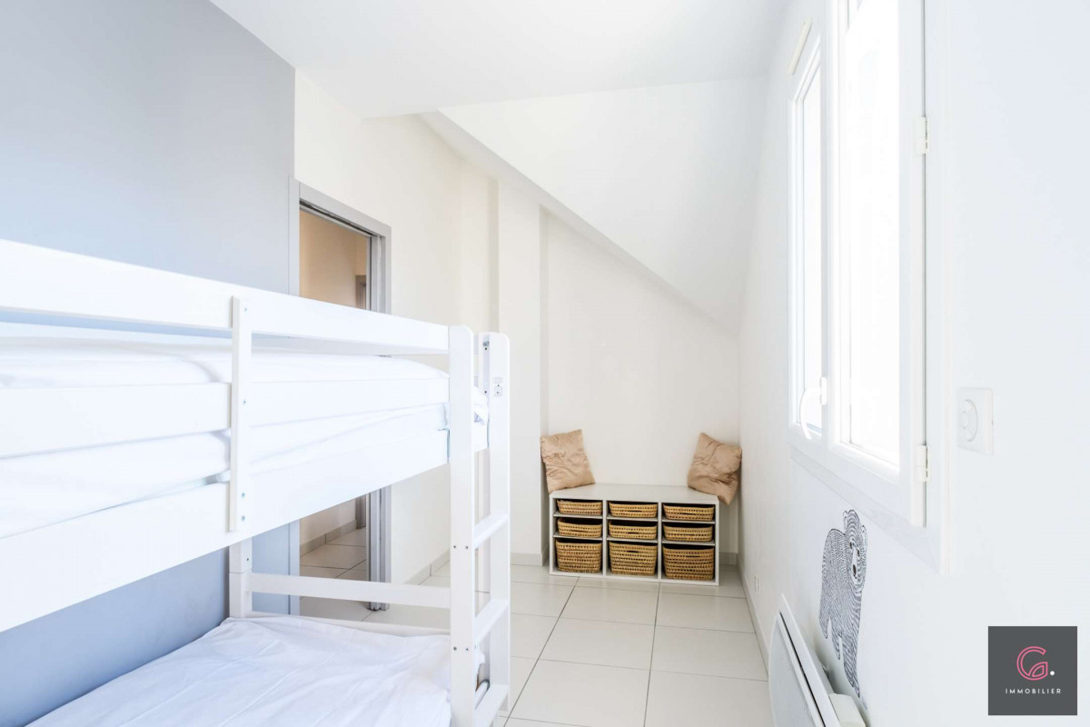 _clients_024060003_photos_166v_9687904