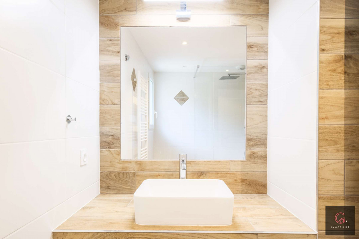 _clients_024060003_photos_187s_9984696