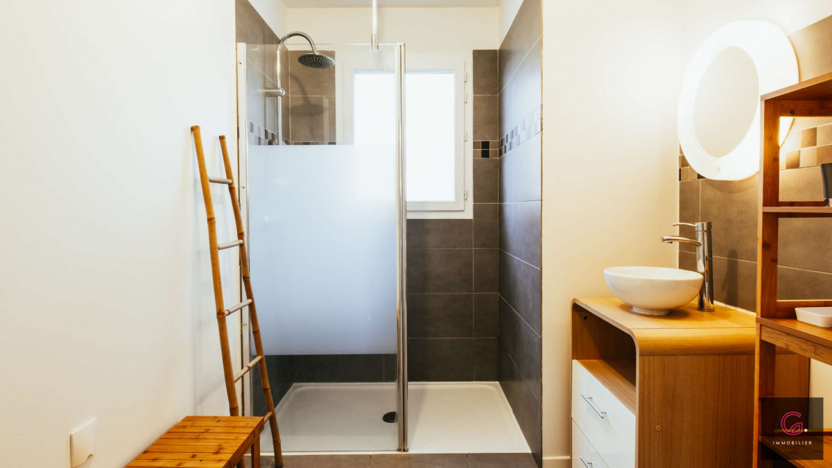 _clients_024060003_photos_192j_9860016