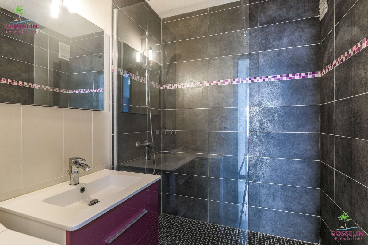 _clients_024060003_photos_65k_10016605