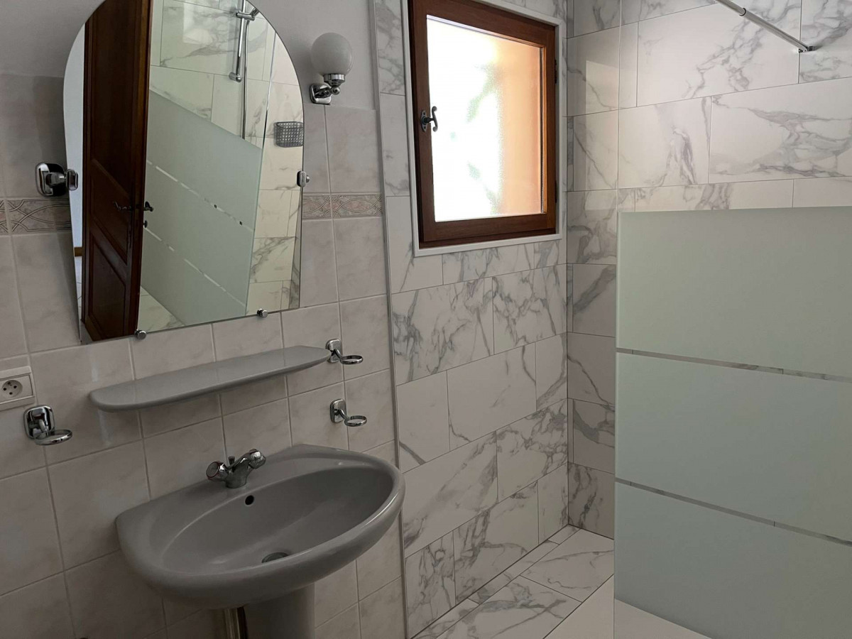 _clients_024060005_photos_1511k_9854812