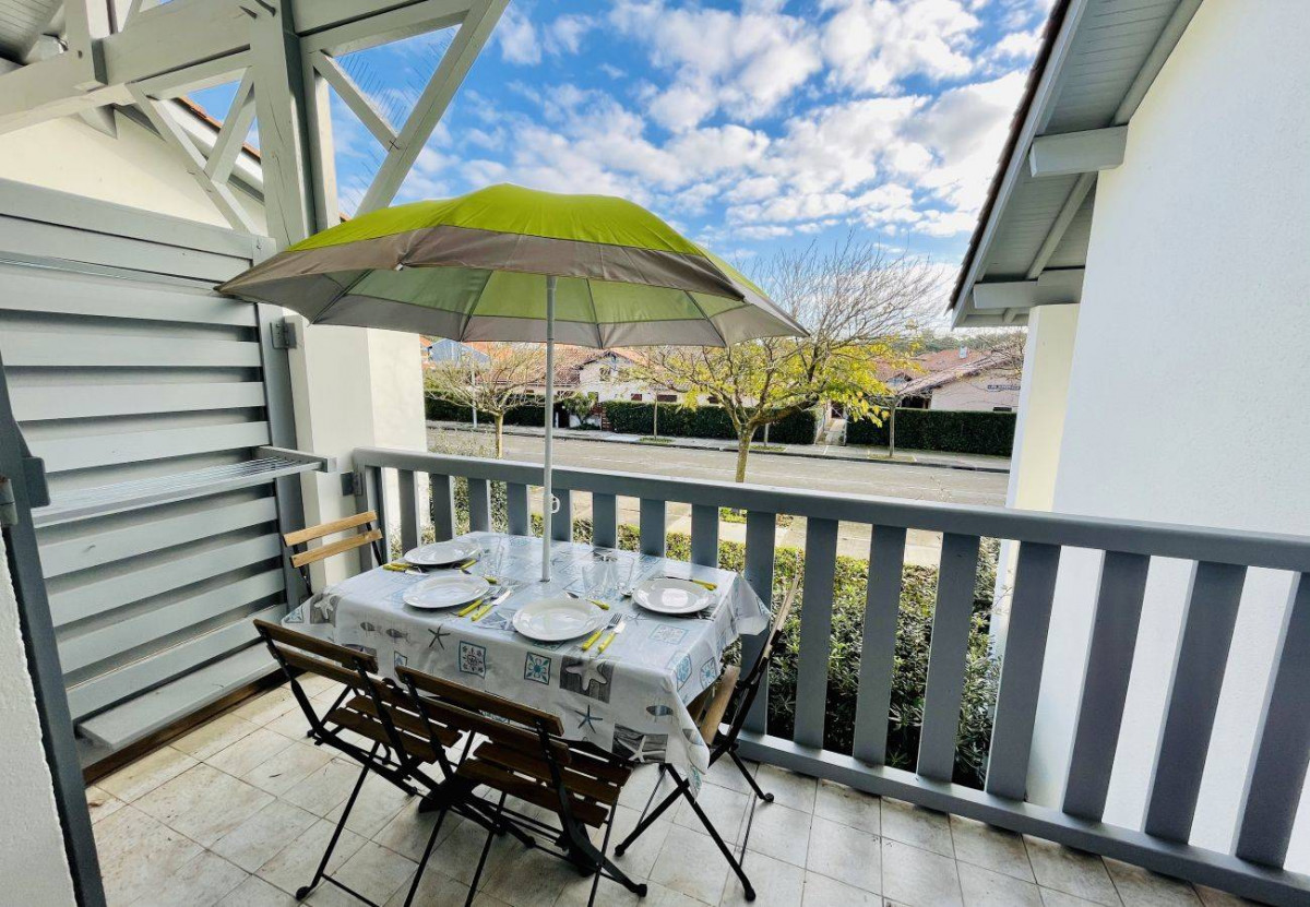 _clients_024060005_photos_1605h_9861567