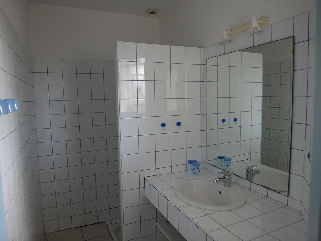 _clients_024060005_photos_704i_9848461