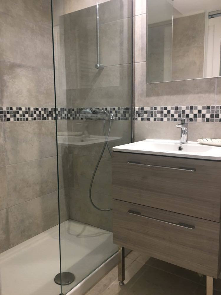 _clients_024060005_photos_734h_10018050