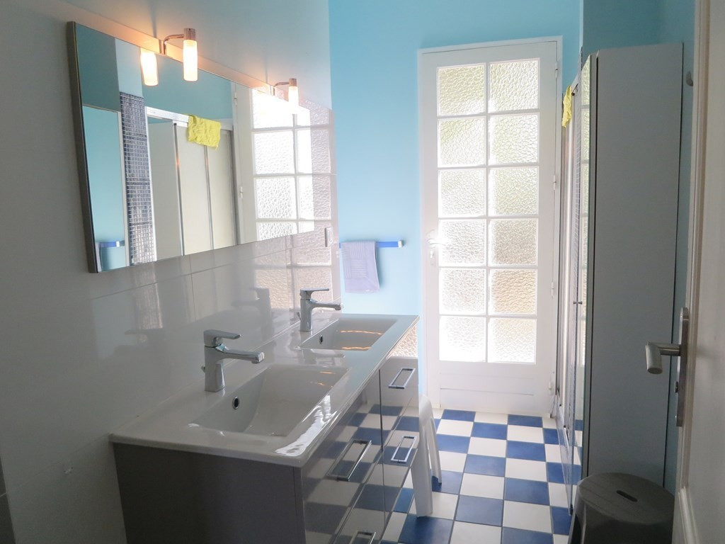 _clients_024060005_photos_846i_9861811