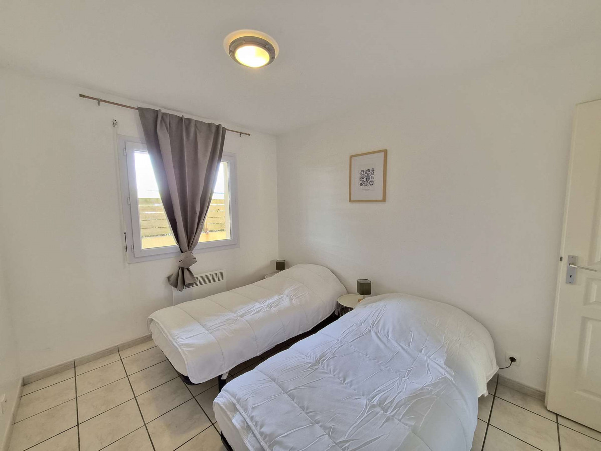 _clients_024060006_photos_792j_9860433