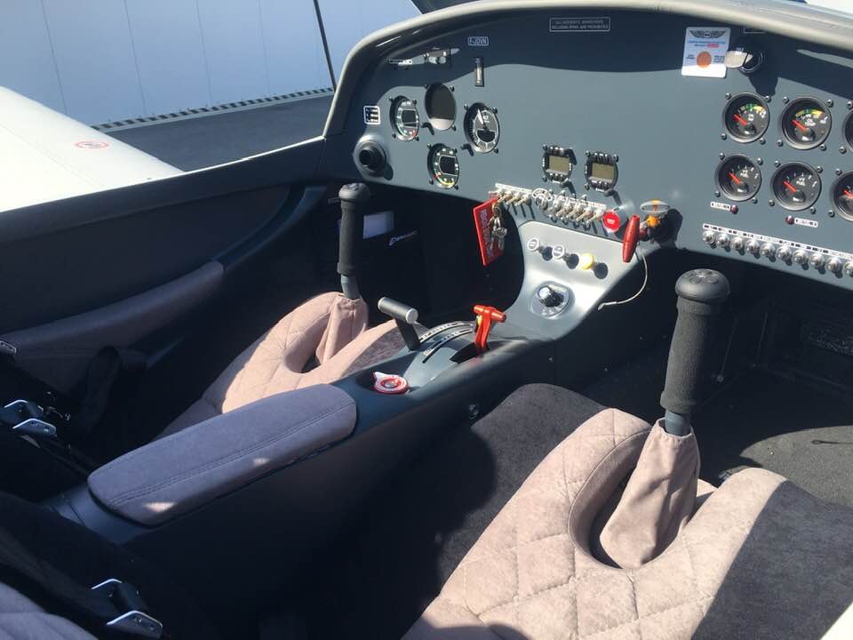 cockpit-xl8-1163874