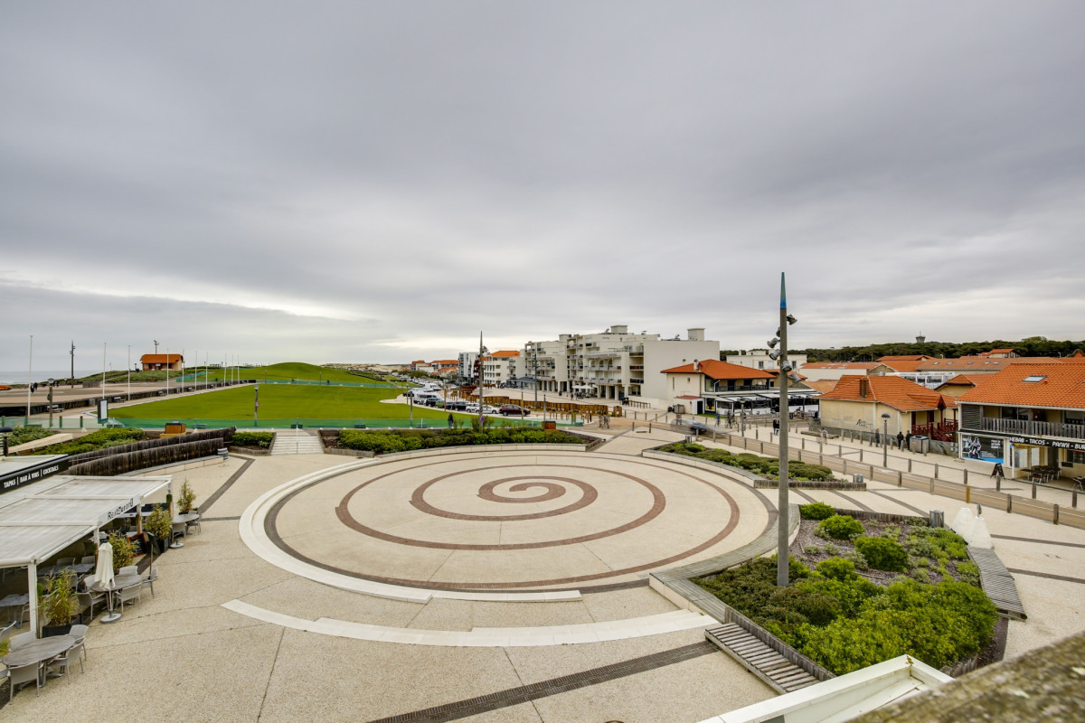 photo-06741138-012 photo-06741138-012