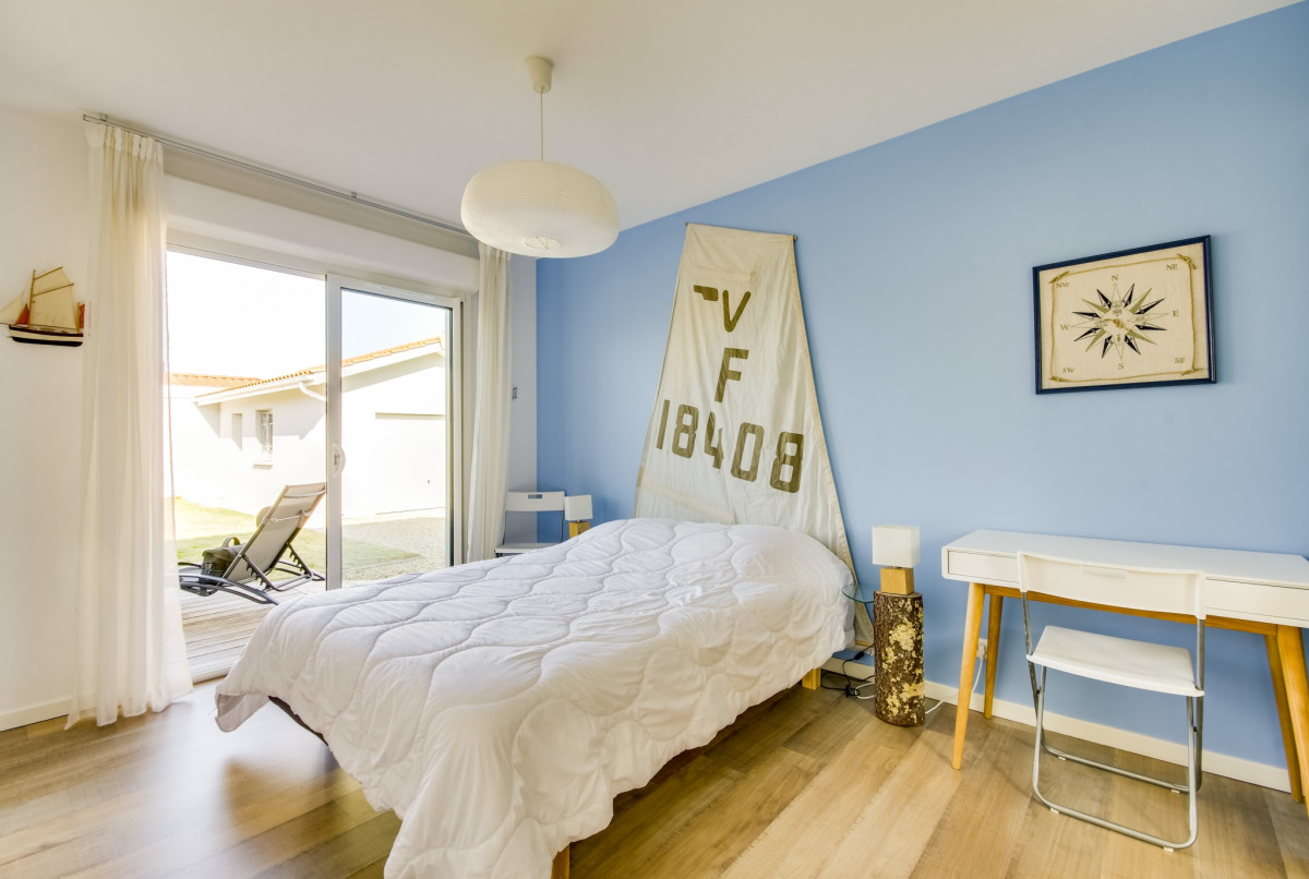 photo-23478-009 photo-23478-009