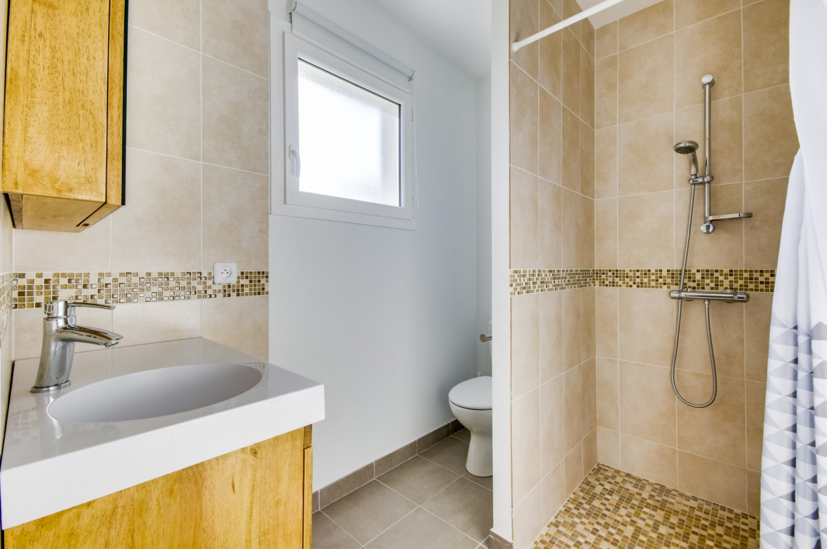 photo-23478-012 photo-23478-012