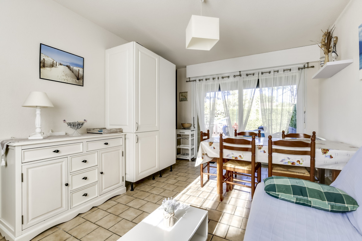 photo-35139785-005 photo-35139785-005