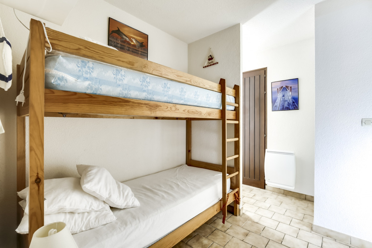 photo-35139785-007 photo-35139785-007