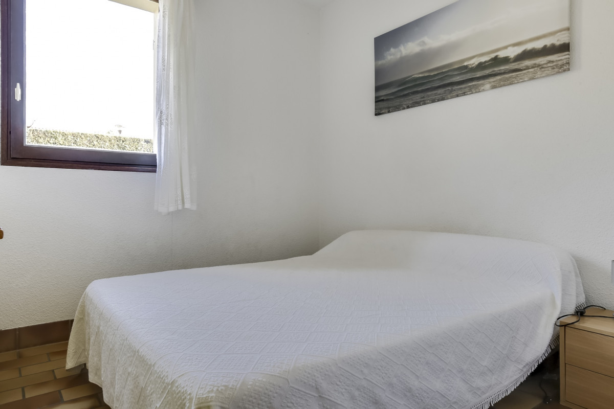 photo-62135749-031-photo-62135749-033